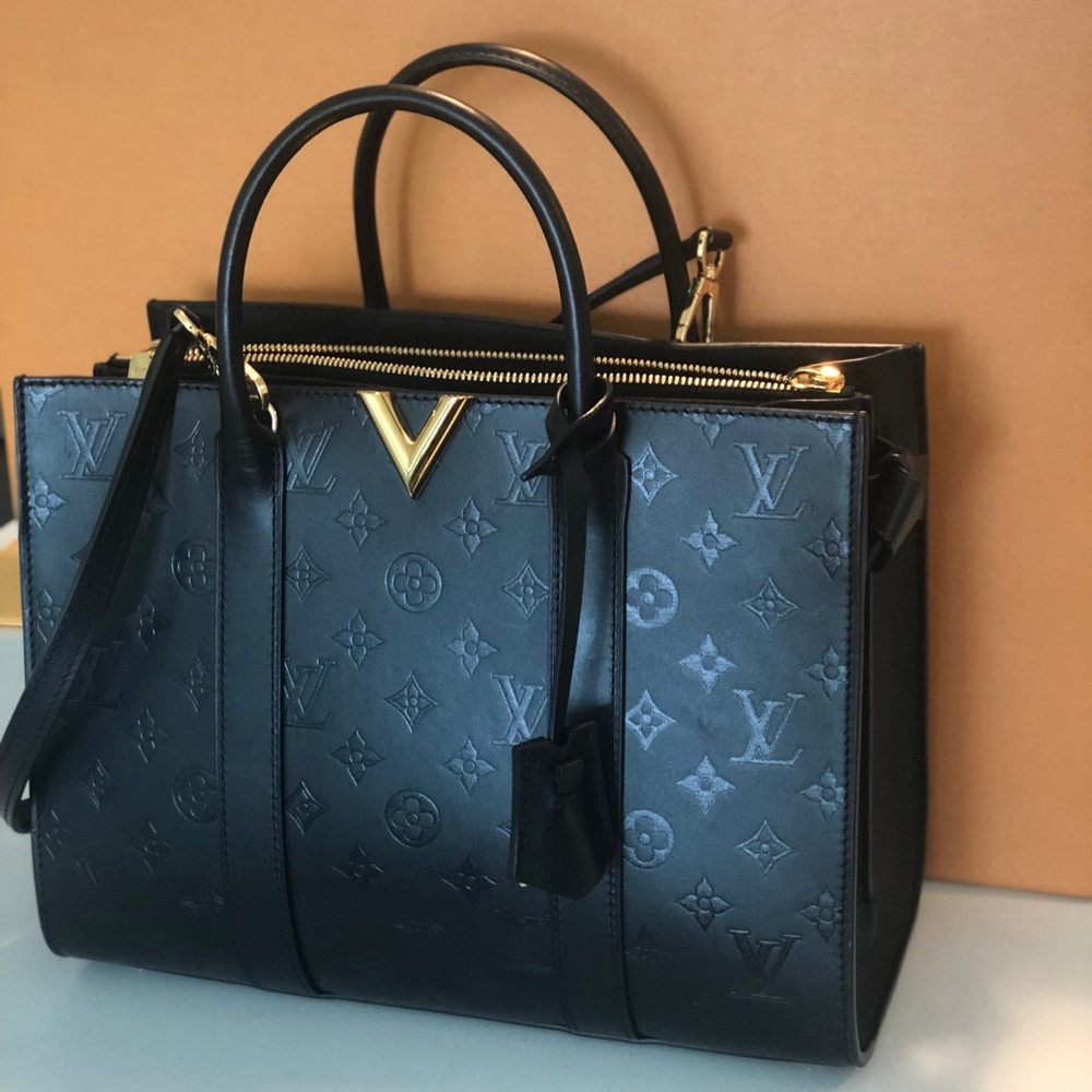 Louis Vuitton Very Tote MM